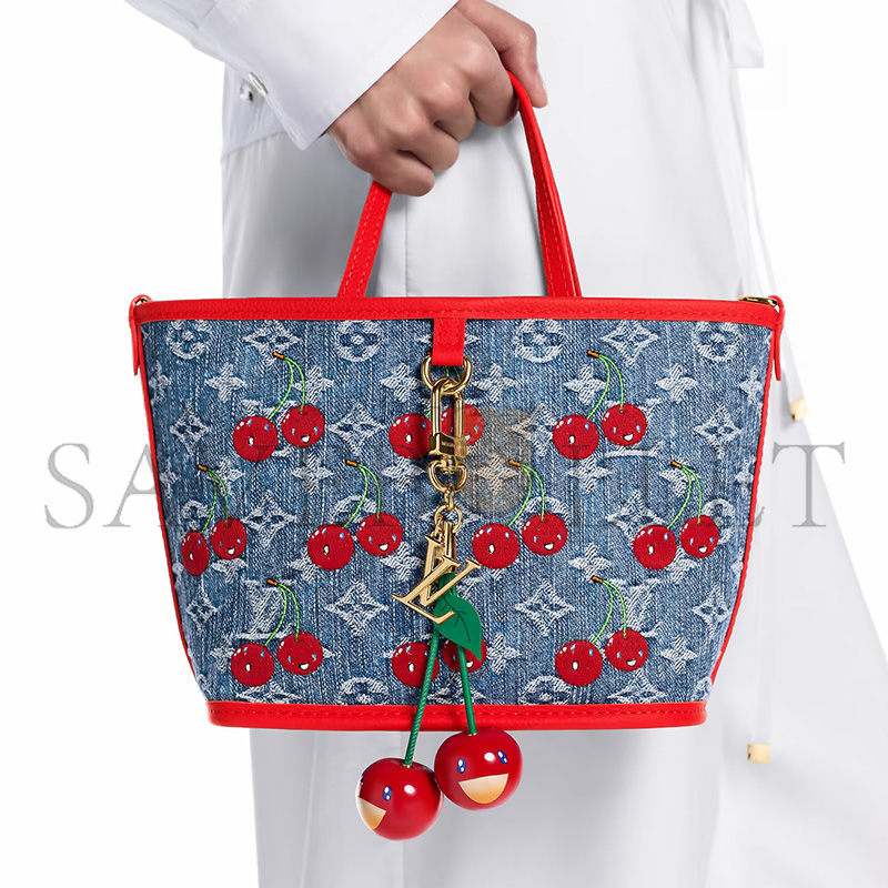 l0*is V*t0n murakami lv x tm cerise bag charm m02476